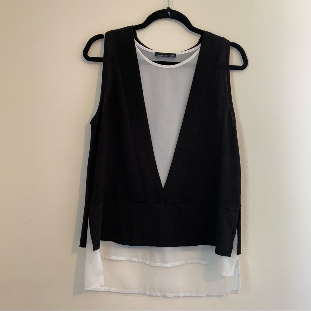 Zara W & B Sleeveless Blouse